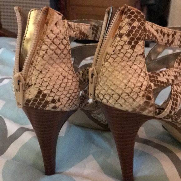 Alfani heels - Picture 3 of 4
